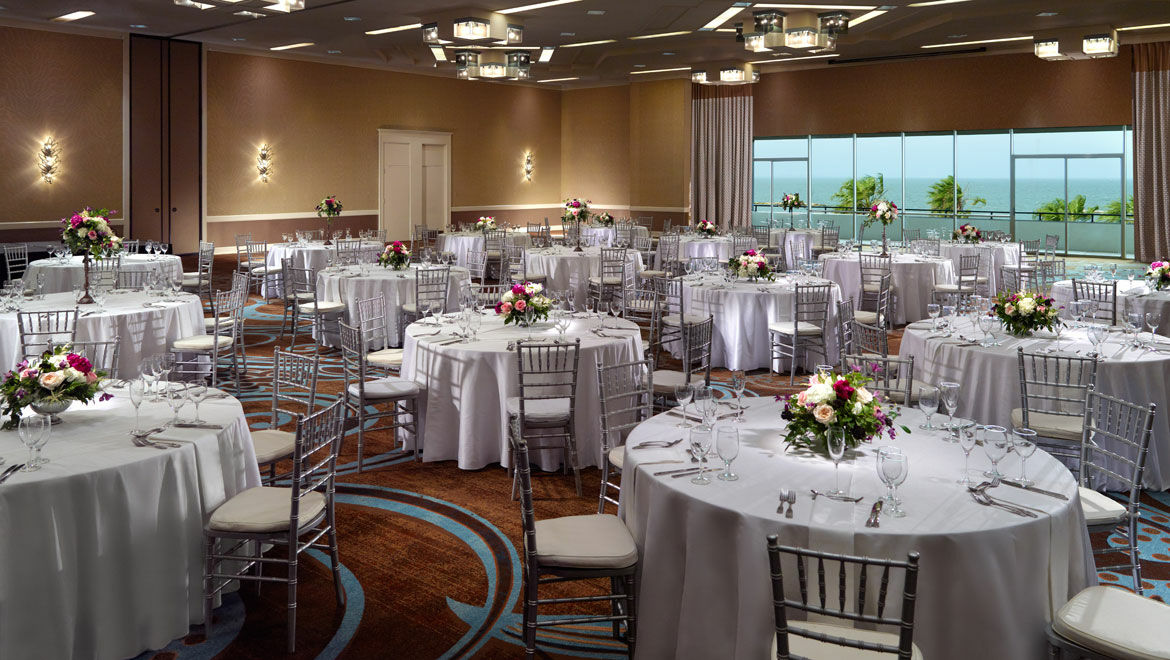 Omni Hotel 4*